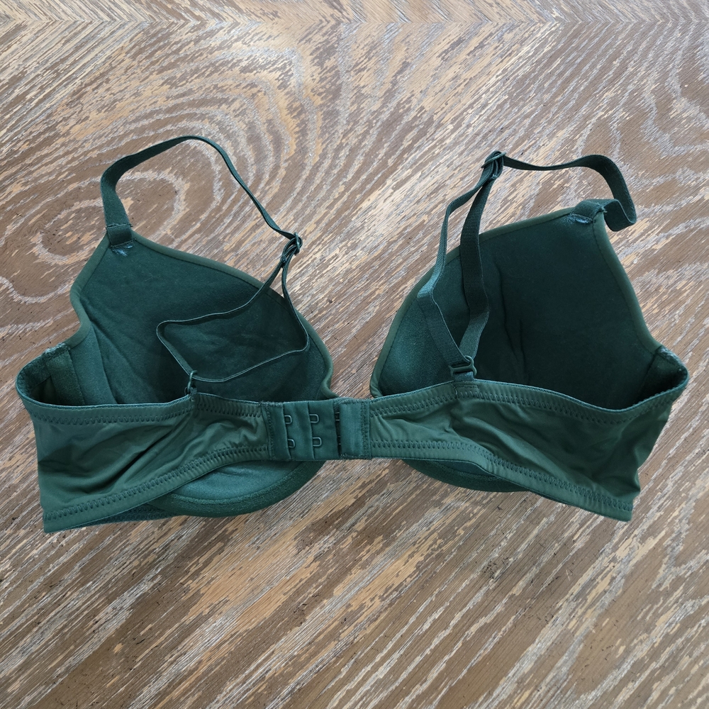 Auden Everyday T-Shirt Bra 32C Green Underwire Lightly Worn - Picture 2 of 4